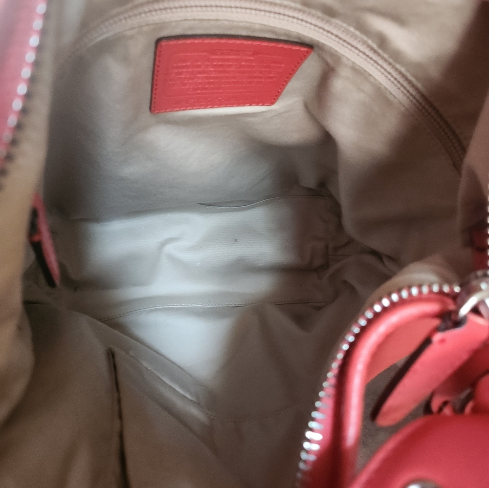 Coach leather shoulder bag - Picture 5 of 9